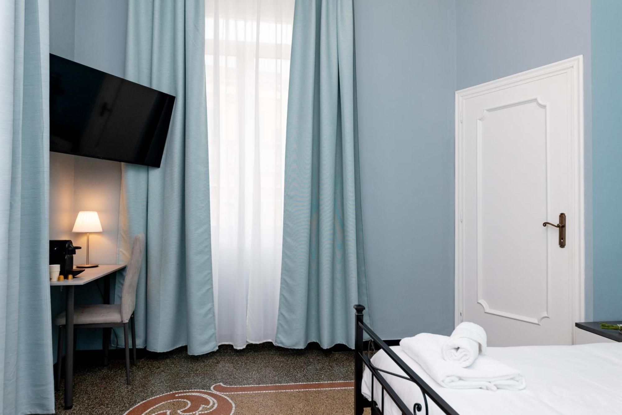 Galia Rooms It Self Check In H24 Genua Exterior foto